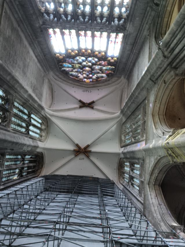 voûtes du transept sud restaurées