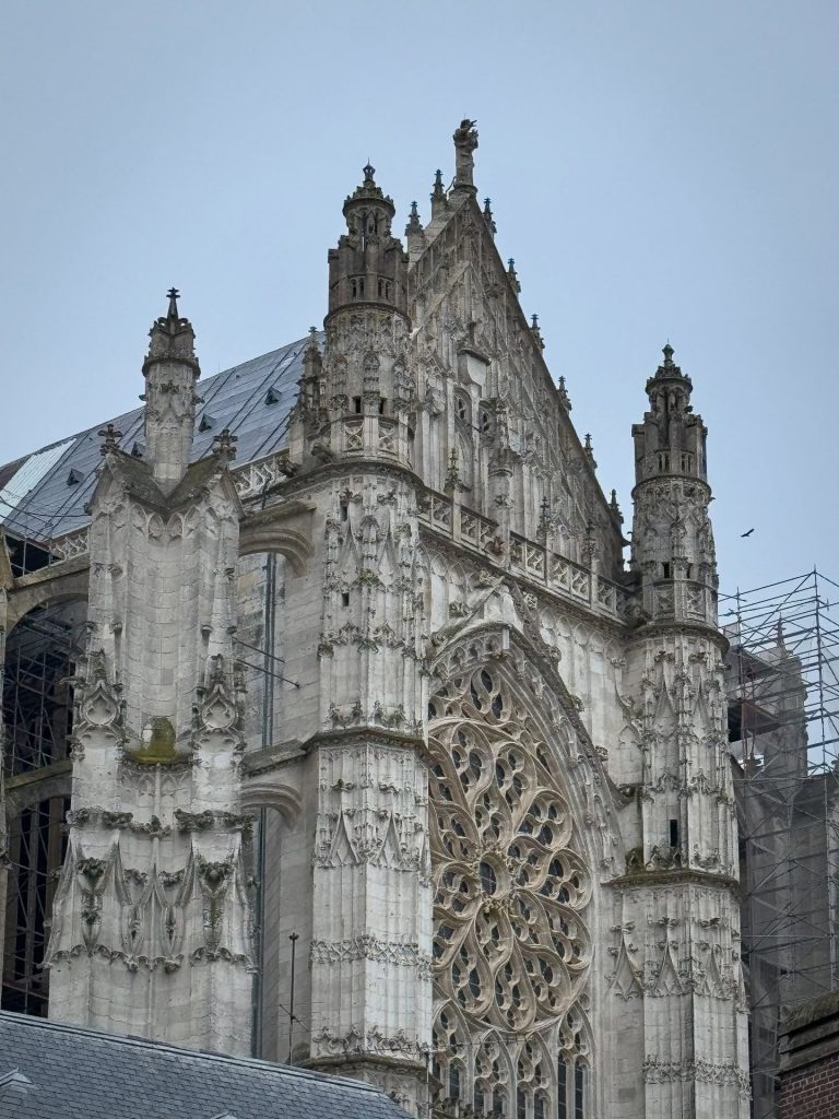 Portail sud du transept de la cathédrale de Beauvais