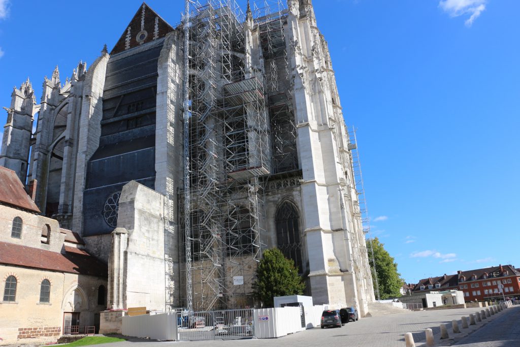 façade occidentale cathédrale beauvais